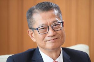 Read more about the article 幸運的不法之徒——陳茂波命盤分析