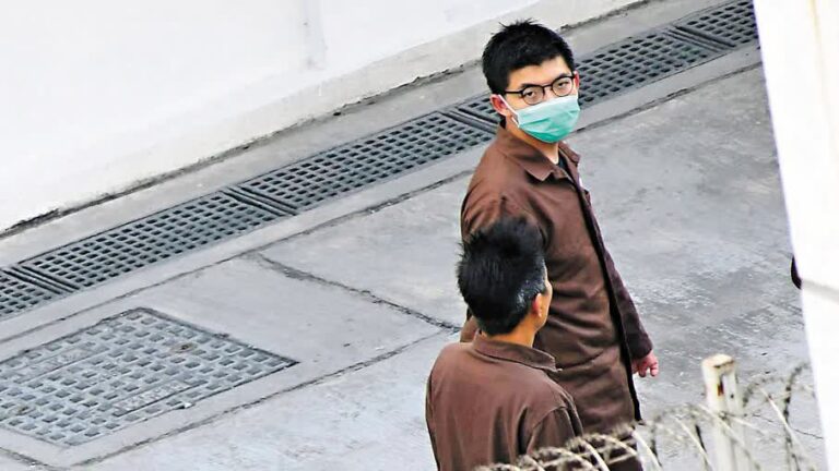 Read more about the article 左右道門算命：冥頑不靈的暴徒—黃之鋒近期預測